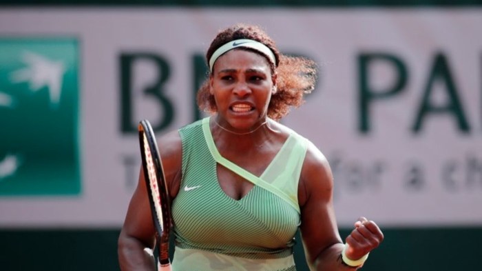 Serena nonsense powers aus defending melbourne champion joined williams australian powered second round she open where into